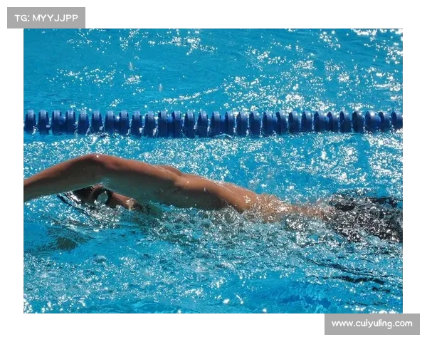 跳水运动的魅力与挑战:从基础技巧到国际赛事的全面探索 跳水运动的魅力与挑战:从基础技巧到国际赛事的全面探索