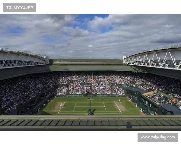 德甲球迷文化的独特魅力与激情展示:球场内外的热血与团结 德甲球迷文化的独特魅力与激情展示:球场内外的热血与团结